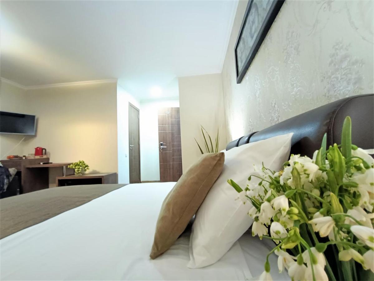 Hills Batumi Hotell Eksteriør bilde