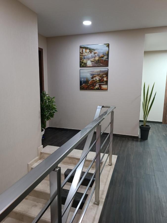 Hills Batumi Hotell Eksteriør bilde