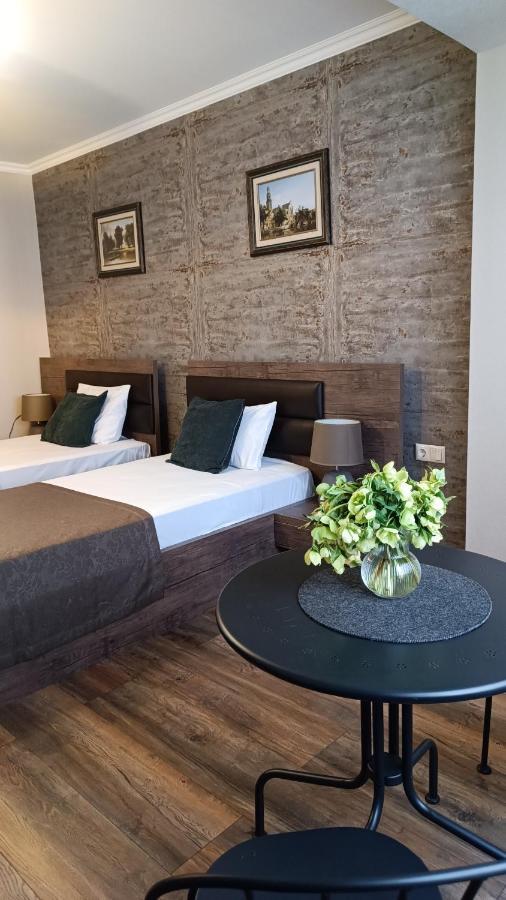 Hills Batumi Hotell Eksteriør bilde